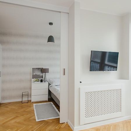 Shortstaypoland Grzybowska Varsovie Extérieur photo