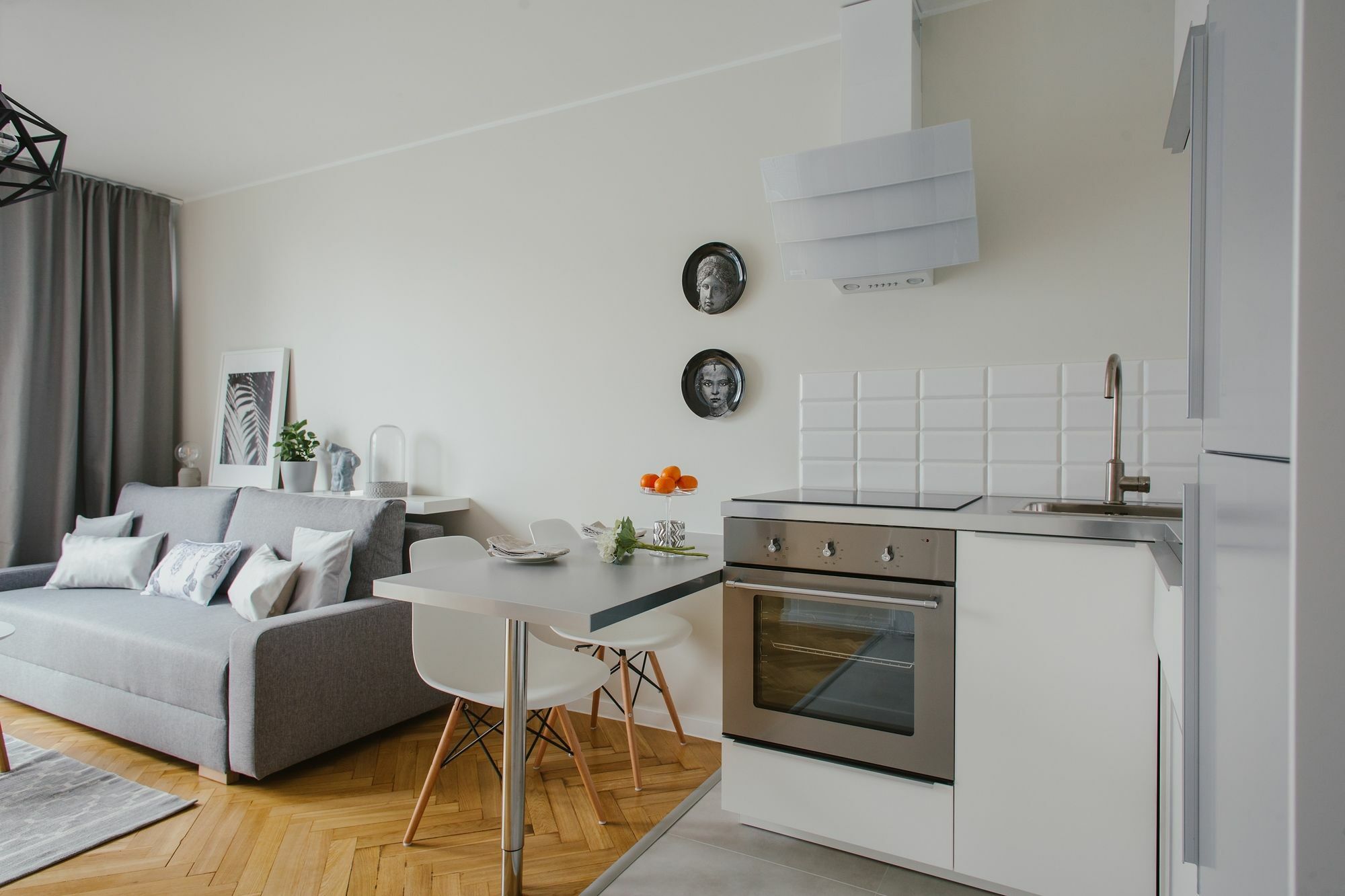 Shortstaypoland Grzybowska Varsovie Extérieur photo